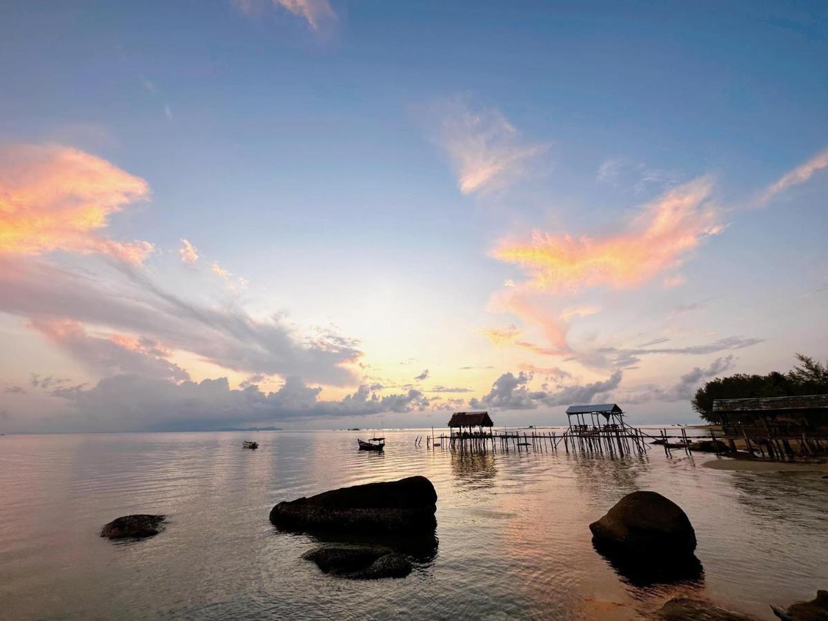 Phu Quoc Camping Bed & Breakfast Exterior photo